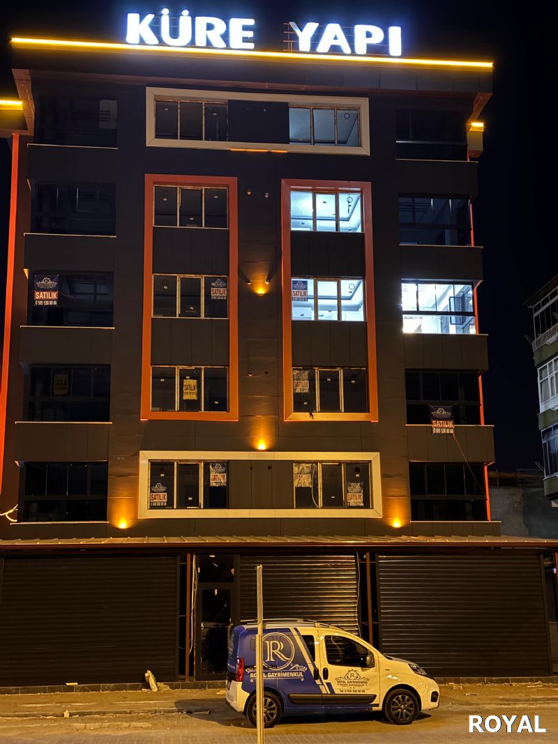 KÜRA YAPIDA SATILIK ULTRA LÜKS TAM 2+1 108M² GENİŞ 1 DAİRE !!!!